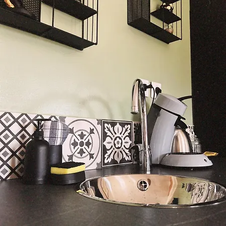 Отель для свиданий De Gamme - L'extase Avec Jacuzzi *