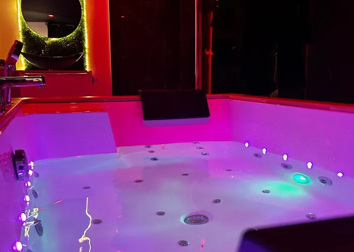 De Gamme - L'extase Avec Jacuzzi *