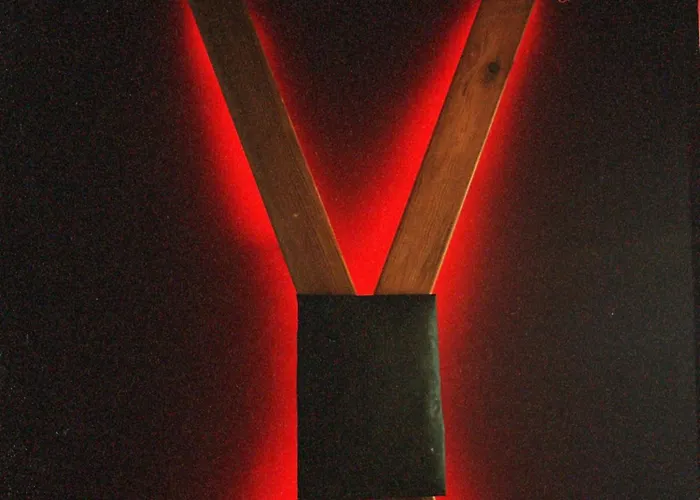 Love hôtel De Gamme - L'extase Avec Jacuzzi Violaines